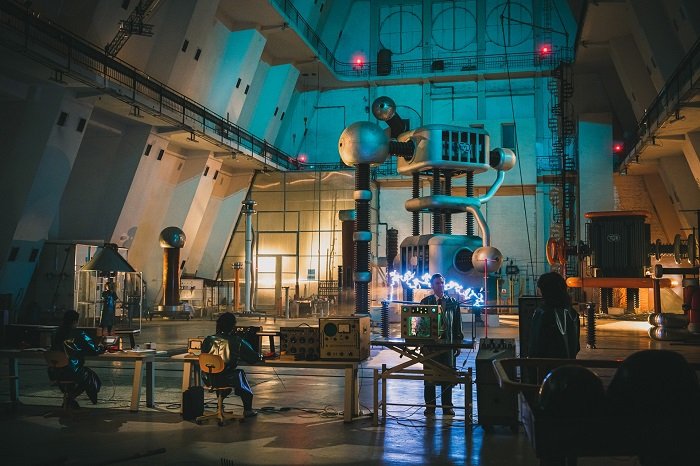 /media/24270/to-se-vysvetli-soudruzi_ct