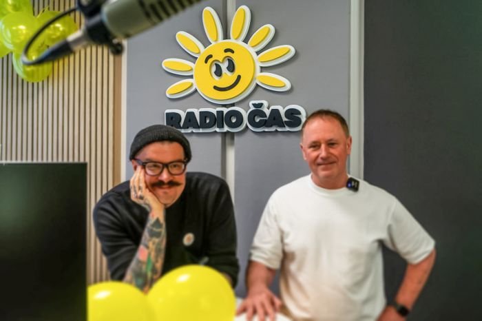 /media/earhoh2s/rádio-čas-studio