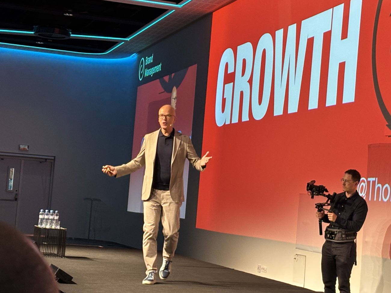 /media/zmwjw0yu/thomas-barta-brand-management