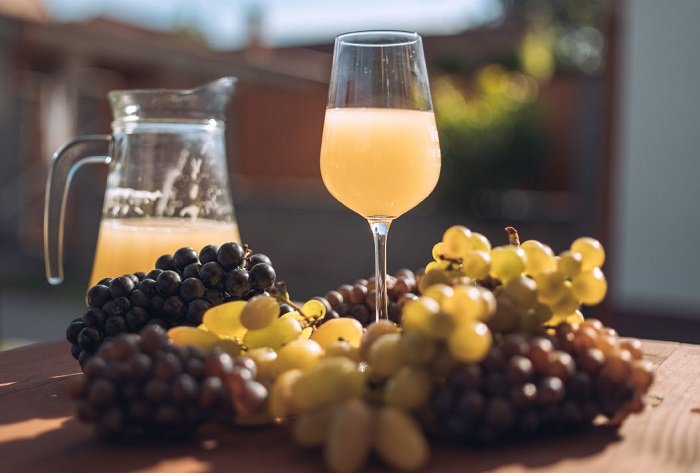 /media/14569/bozi-dar_ct