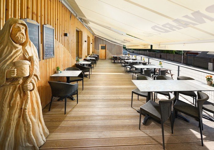 /media/17824/bernard-pub-maladinovo_2