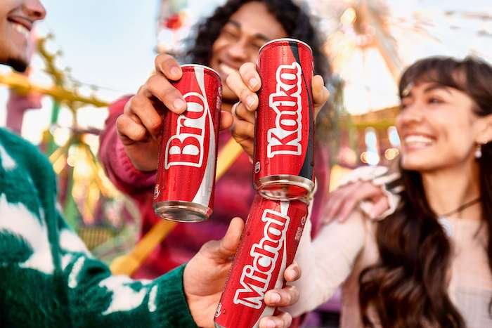 /media/upxjurjc/shareacocacola_image_iii