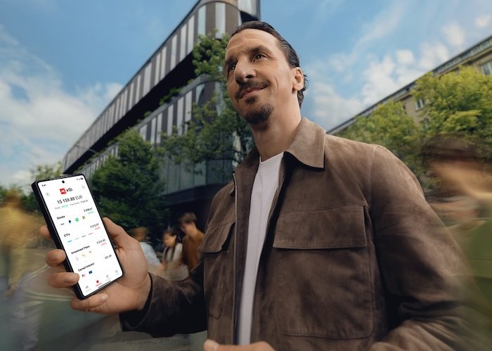 /media/lmbb4pop/xtb-zlatan-foto-notatka-prasowa