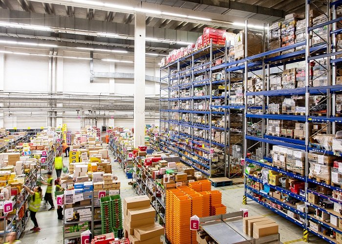 /media/18494/rohlík_sklad_praha