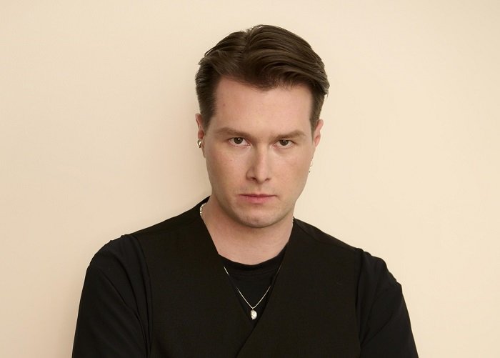 /media/25331/aleander-bel_lr