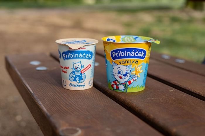 /media/r5rnwokz/jak-se-vyvíjel-kocourek-vlevo-z-roku-1997-a-současný-z-roku-2017