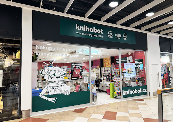 /media/xjxdltje/knihobot_brno_exterier