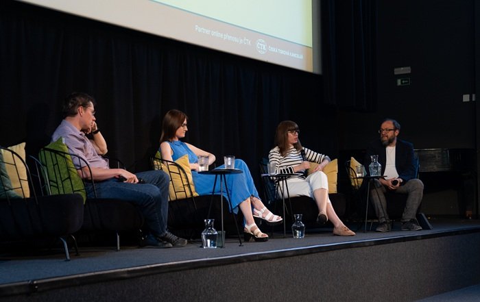 /media/vg2i41bl/novinářské-fórum_emfa_07