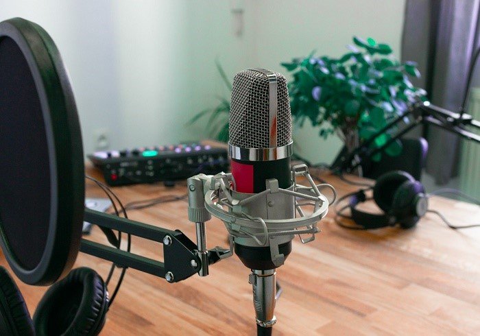 /media/14053/studio-photo-4