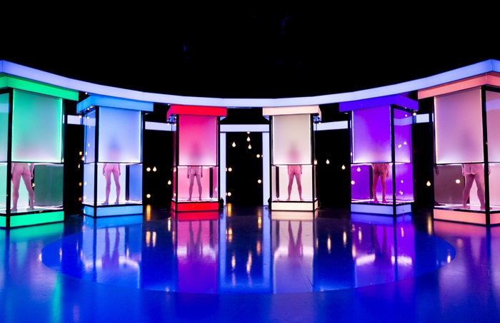 /media/jfti0tg1/naiked-atraction_1