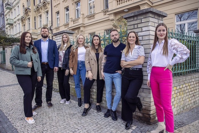 /media/4rsmlvhw/topicpr