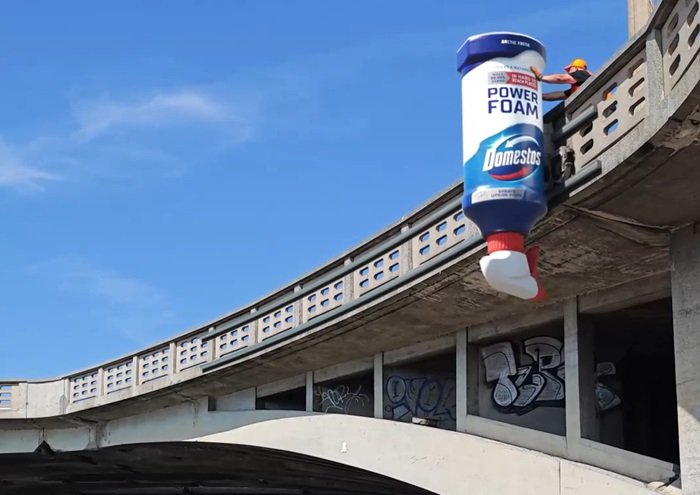 /media/nvkohbzd/domestos-power-foam