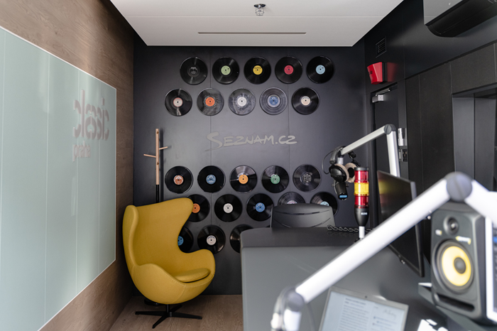 /media/zh4bpvb2/classic-praha