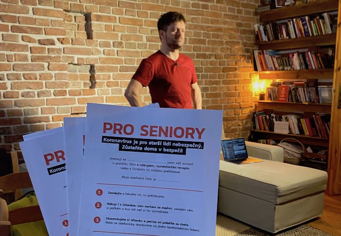 /media/12116/pomocsousedum_nataceni-10