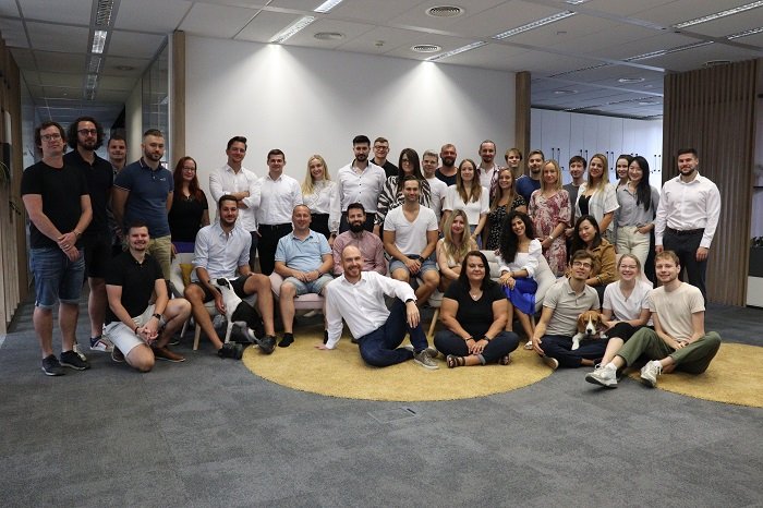 /media/24011/agentura-effectix