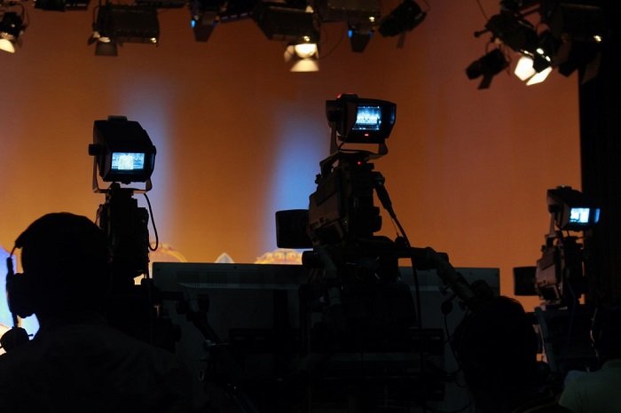 /media/20309/tv-studio_shutterstock