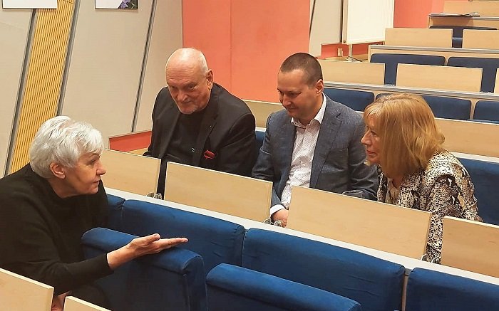 /media/24914/ladislav-sutnar_konference