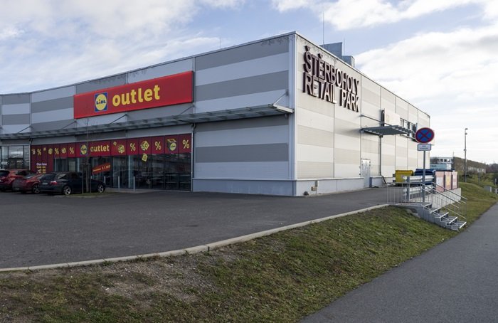 /media/ya5j0aok/outlet-kutnohorská-1