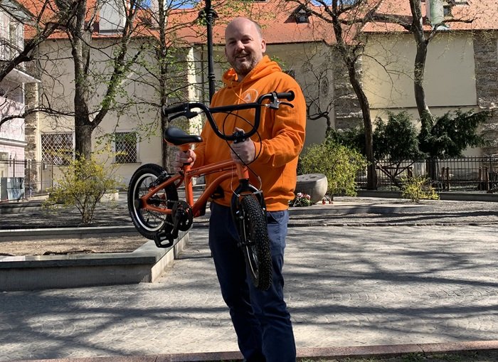 /media/ywte4qt5/bike-up