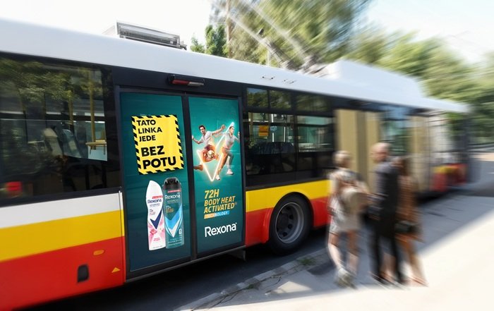 /media/dxfm1ug2/01-rexona-bus-dveře-cz