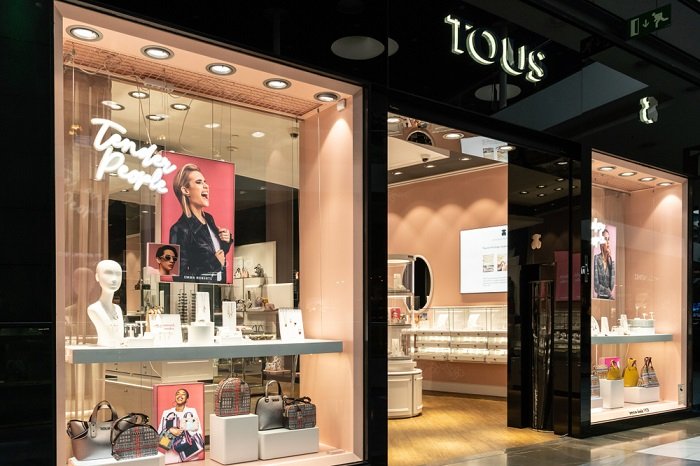 /media/13850/tous_shutterstock