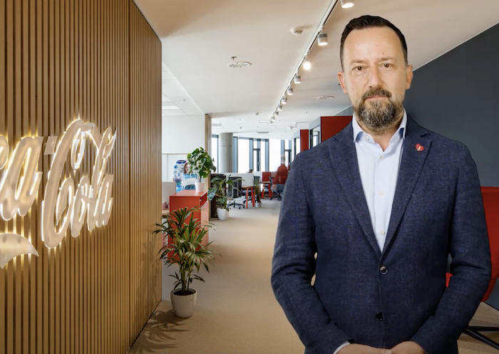 /media/26267/coca_cola_videoavatar