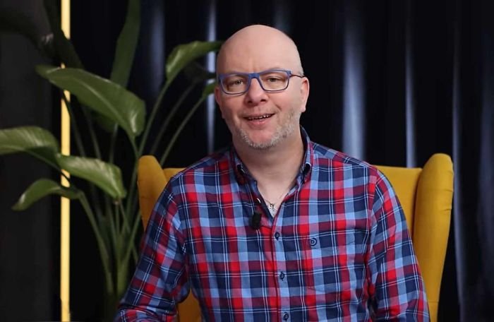 /media/afydym43/rene-kekely