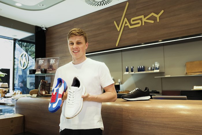 /media/24453/vaclav_stanek_s_botaskou