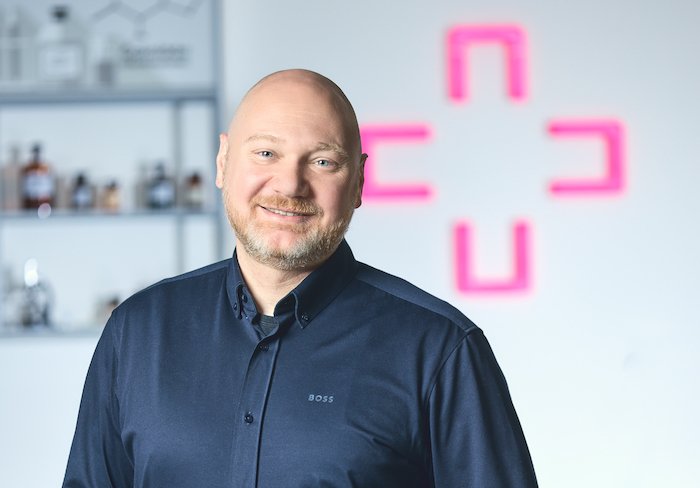 /media/0ifjft1w/ing-aziz-jahić-mha-ředitel-marketingu-a-komunikace-skupiny-euc