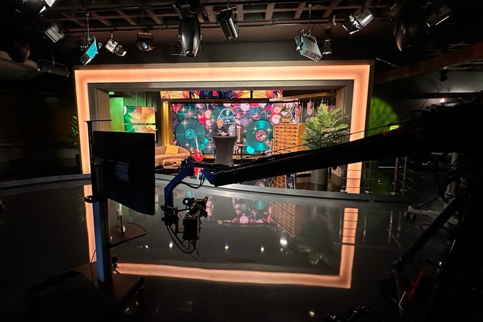 /media/x4jfzz3i/oktv_studio_zdroj-oktv