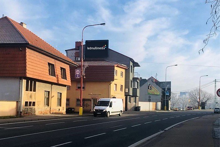 /media/11731/ledmultimedia_uh