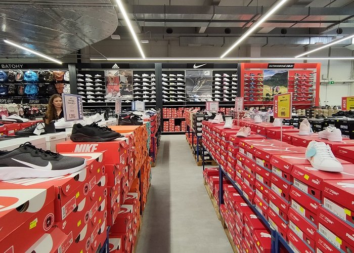 /media/13935/hervis_prodejna__nová_3