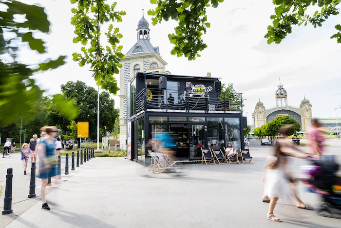 /media/21221/drmartens_3