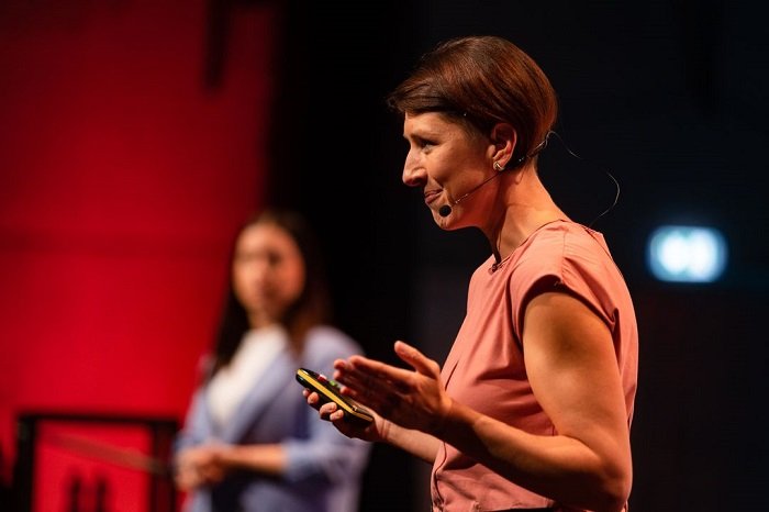 /media/25001/csummit_j-ptacinska