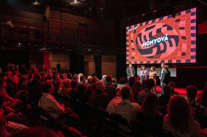 /media/l4qdtnop/monyova_serial-killer