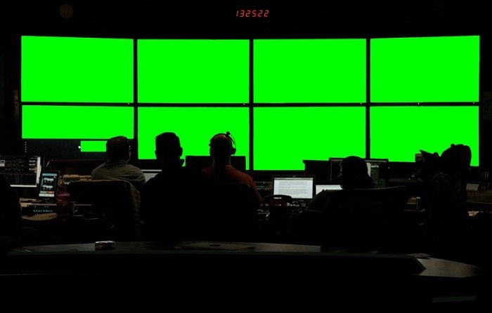 /media/13328/newsroom_tech_shuttesrtock