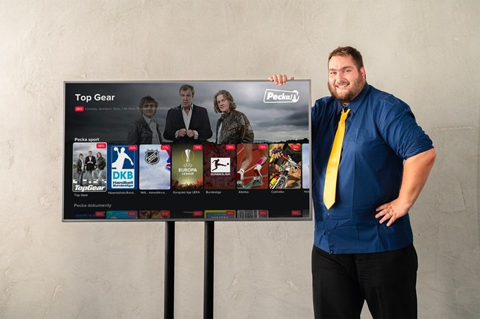 /media/vb0pt0ug/peckatv_matej-cicak-s-tv