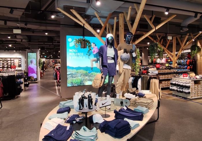 /media/j0dlkg5c/intersport