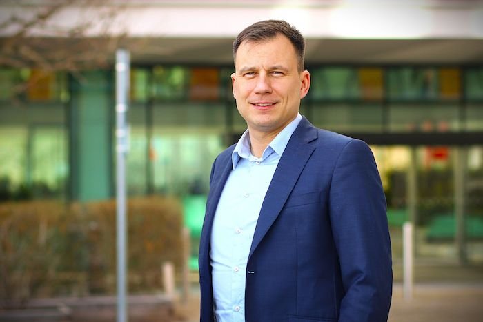 /media/qxabrpvm/jiri-uhlir