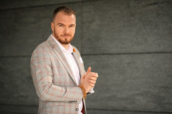 /media/11734/david-snasel