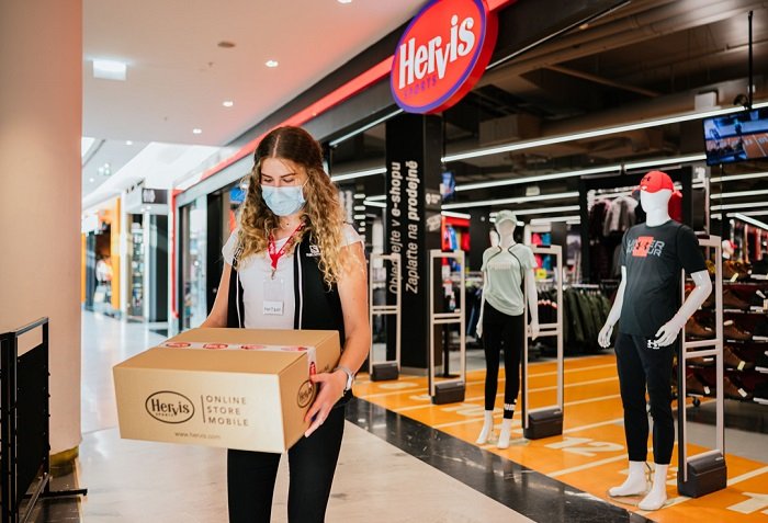 /media/14347/westfield_chodov_hervis