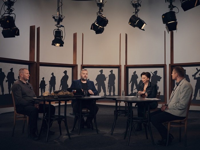 /media/qeko4wdf/historie-cs-česká-televize_2