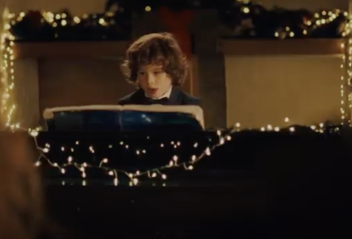 /media/1hjhxp3e/rohlikgroup_vanoce