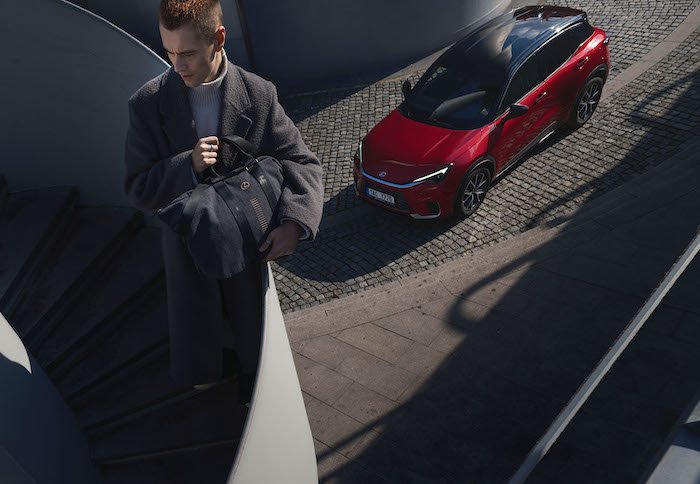 /media/rzmppnar/jan-černý-a-jeho-taška-pro-lexus