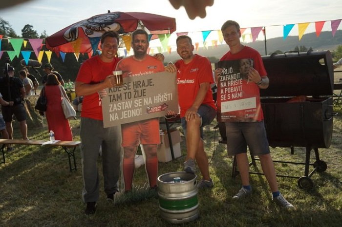 /media/13711/gambrinus-kopeme-za-fotbal-768x512