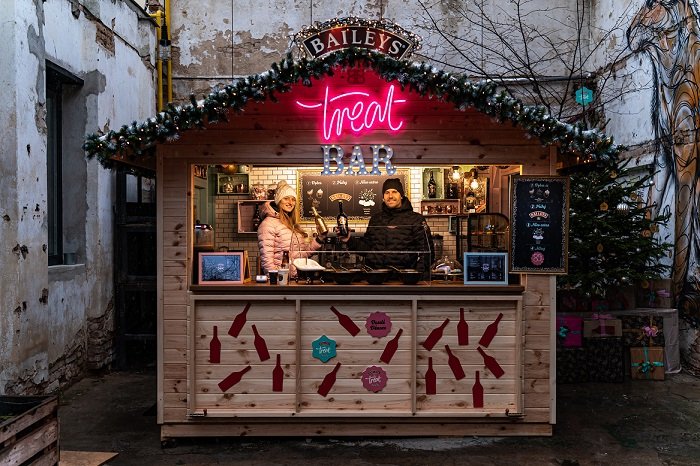 /media/19332/baileys_bar_1