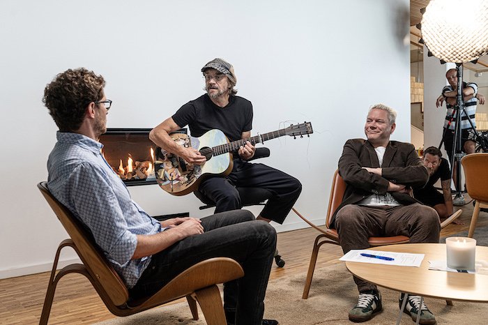 /media/pvsl1oan/cardion_cars