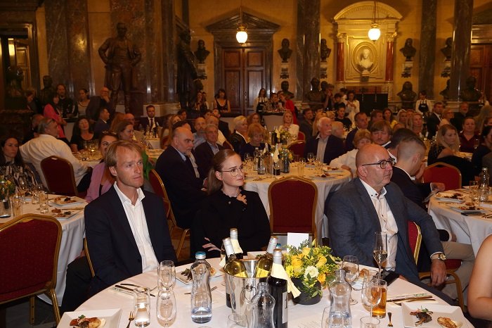 /media/22296/ng-20-let