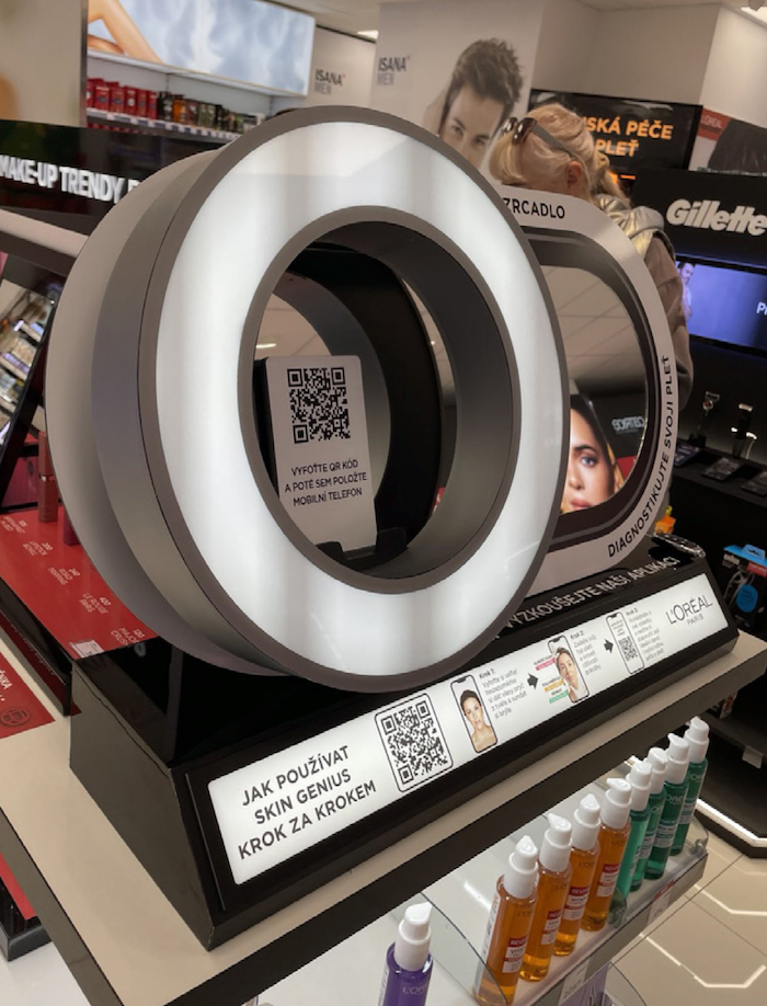 /media/z0epbbbs/virtualnizrcadlo_1